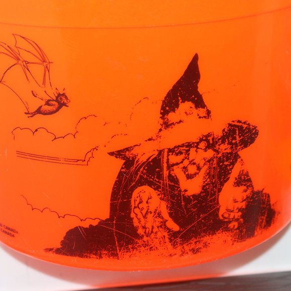 Vintage Shamrock Industries & Berrry Plastic Halloween Pumpkin Candy Pail Bucket - Picture 3 of 16
